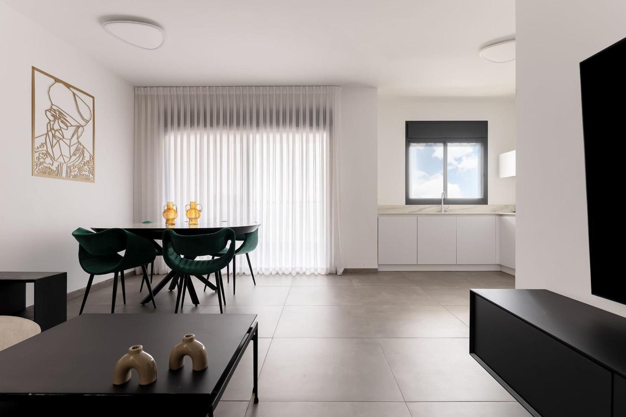 Stunning And Spacious In Kiryat Ata Qiryat Ata Eksteriør billede